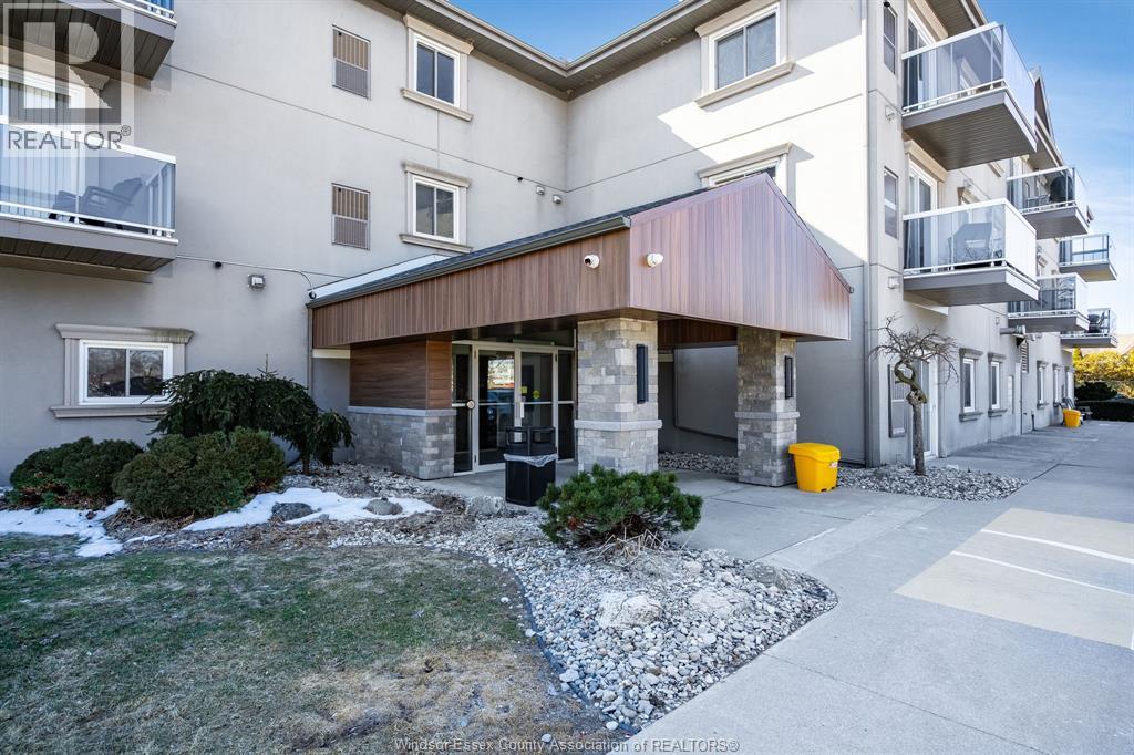 44 Robson Road Unit# 316, Leamington, Ontario  N8H 2N9 - Photo 2 - 26004455