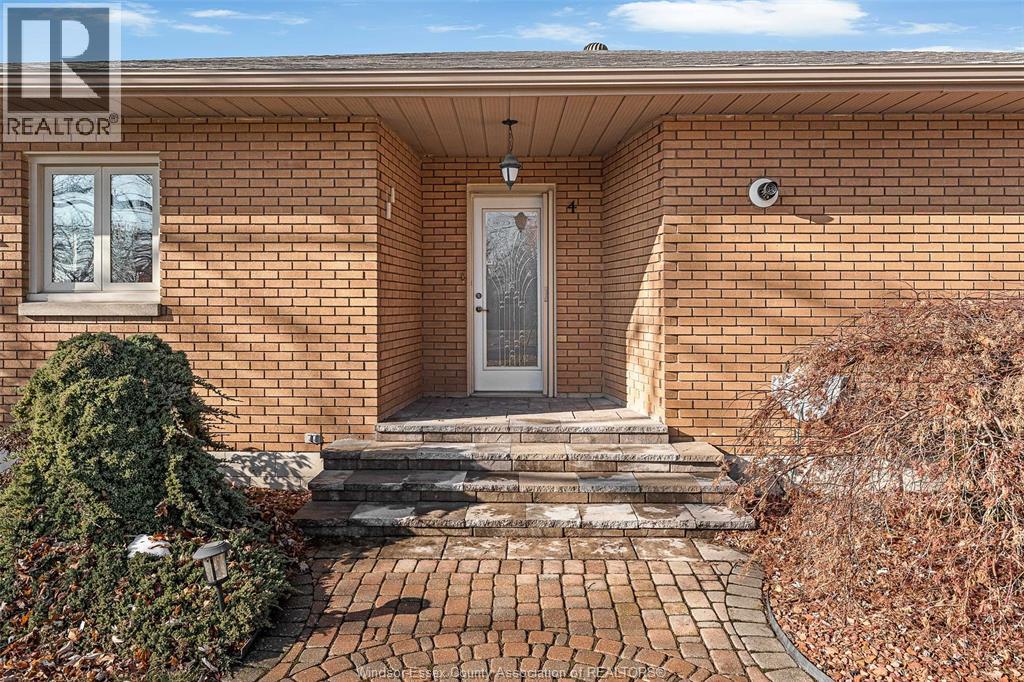 4 Elmwood, Tilbury, Ontario  N0P 2L0 - Photo 4 - 26004462