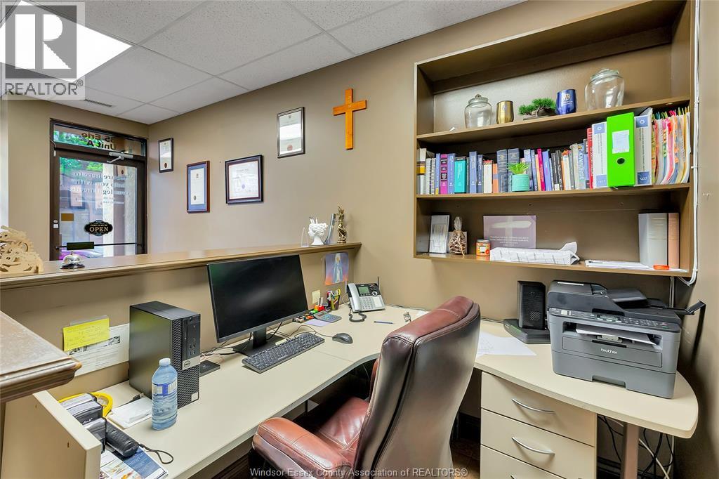 635 Erie Street East, Windsor, Ontario  N9A 3Y1 - Photo 11 - 26004475