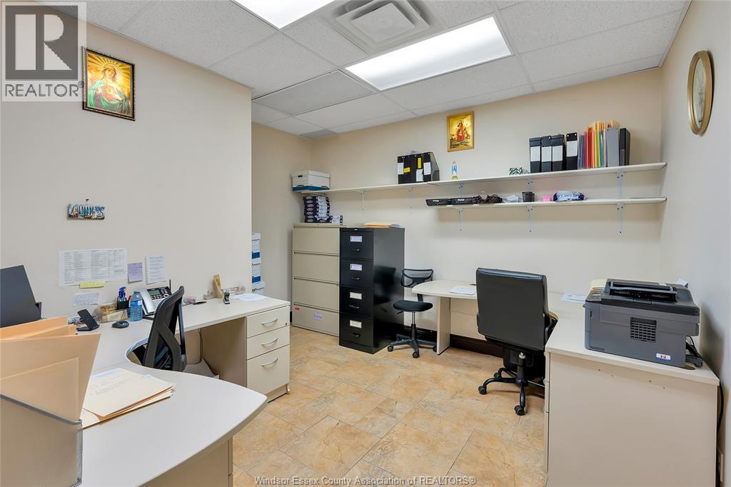 635 Erie Street East, Windsor, Ontario  N9A 3Y1 - Photo 15 - 26004475