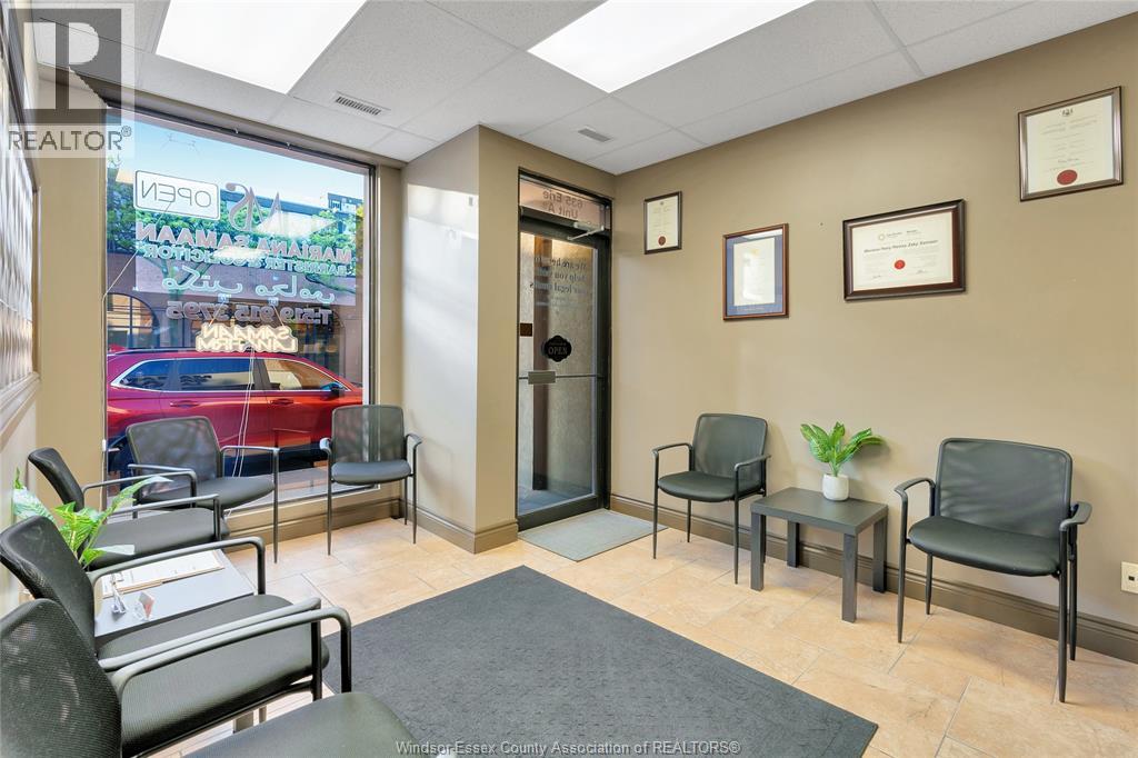 635 Erie Street East, Windsor, Ontario  N9A 3Y1 - Photo 3 - 26004475