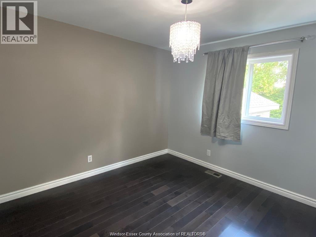 2665 Preston Court, Windsor, Ontario  N9E 4N8 - Photo 10 - 26004419