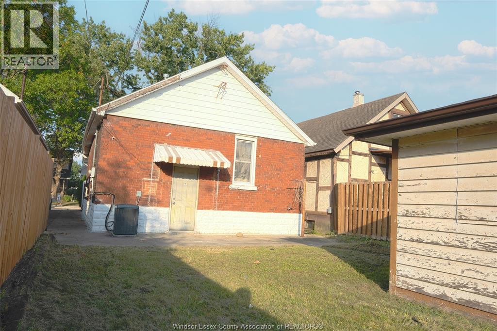 1025 Curry Avenue, Windsor, Ontario  N9B 2A6 - Photo 25 - 26004424