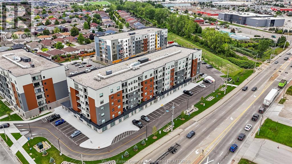4755 Walker  Road Unit# 407, Windsor, Ontario  N9G 0E5 - Photo 2 - 26004493