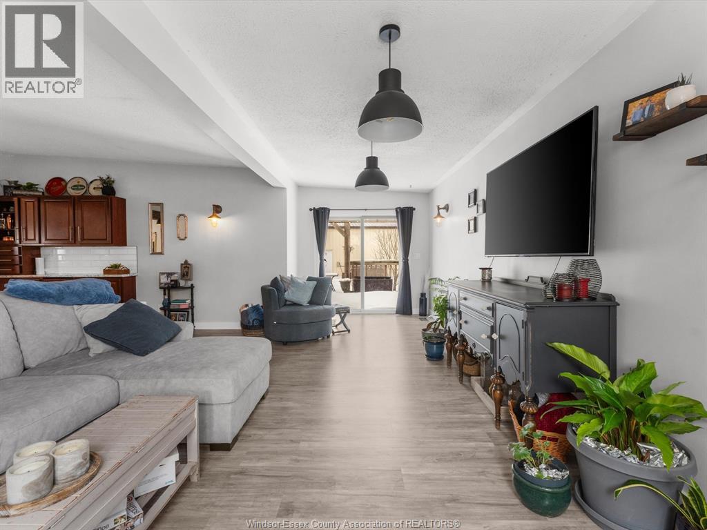 119 County Road 27 East, Cottam, Ontario  N0R 1B0 - Photo 9 - 26004390