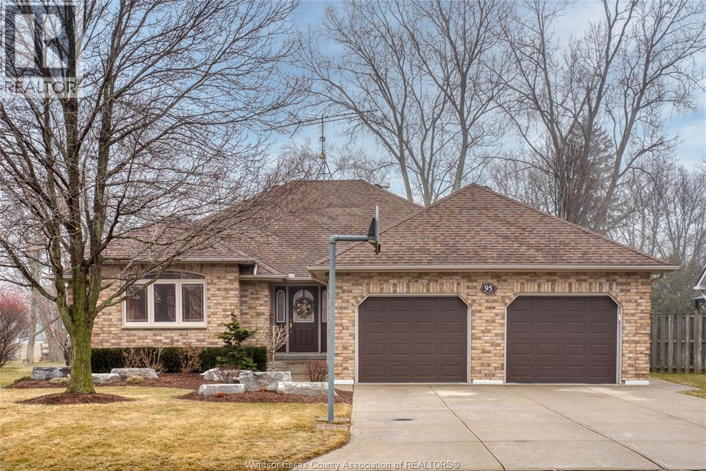 95 MATIER AVENUE, Wheatley, Ontario