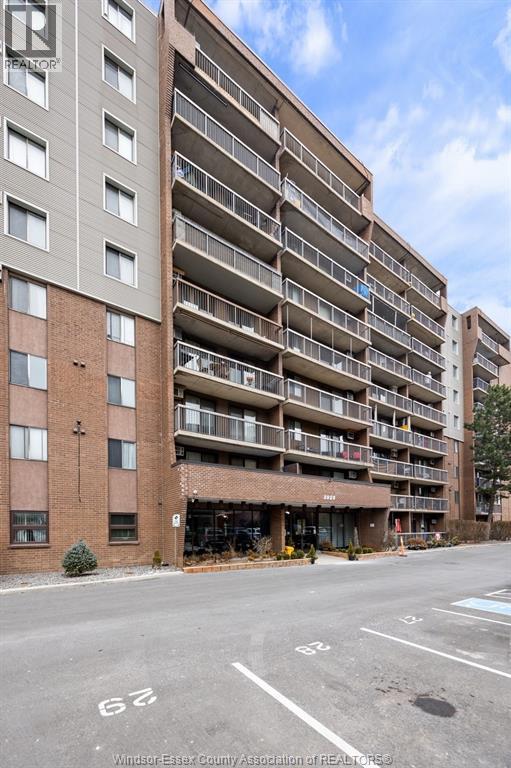 3936 Wyandotte Street East Unit# 312, Windsor, Ontario  N8Y 4V1 - Photo 1 - 26004655