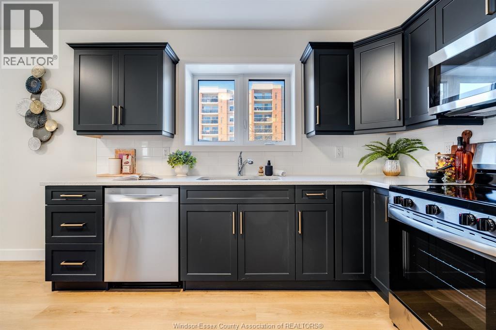 4 Bruce Avenue Unit# 1, Leamington, Ontario  N8H 4C3 - Photo 3 - 26004661