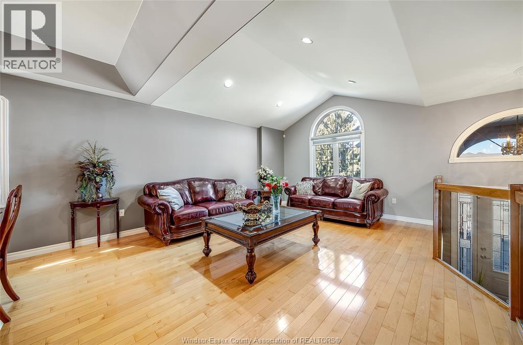 137 Amy Croft, Lakeshore, Ontario  N9K 1E6 - Photo 10 - 26004428