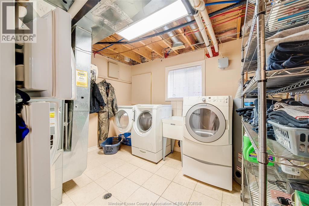 137 Amy Croft, Lakeshore, Ontario  N9K 1E6 - Photo 38 - 26004428