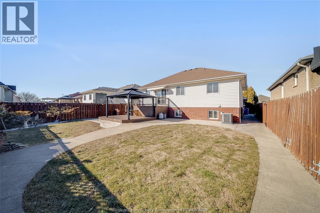 137 Amy Croft, Lakeshore, Ontario  N9K 1E6 - Photo 42 - 26004428