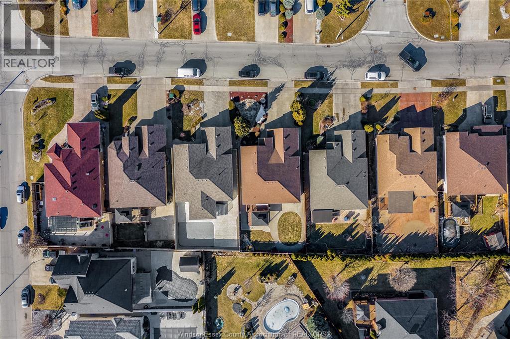 137 Amy Croft, Lakeshore, Ontario  N9K 1E6 - Photo 46 - 26004428