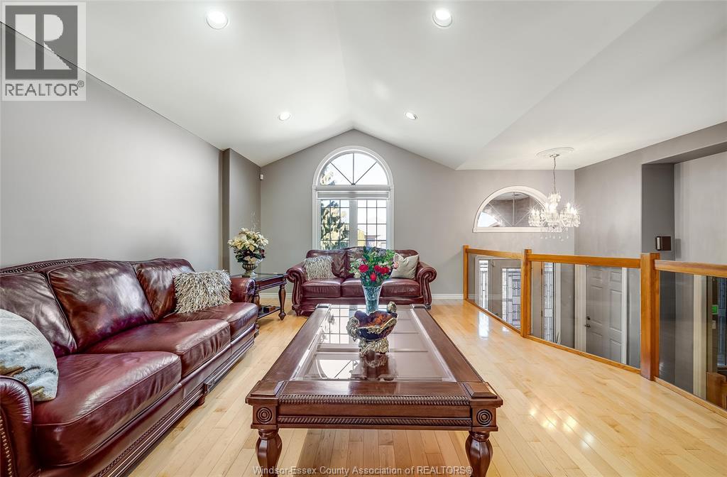 137 Amy Croft, Lakeshore, Ontario  N9K 1E6 - Photo 8 - 26004428