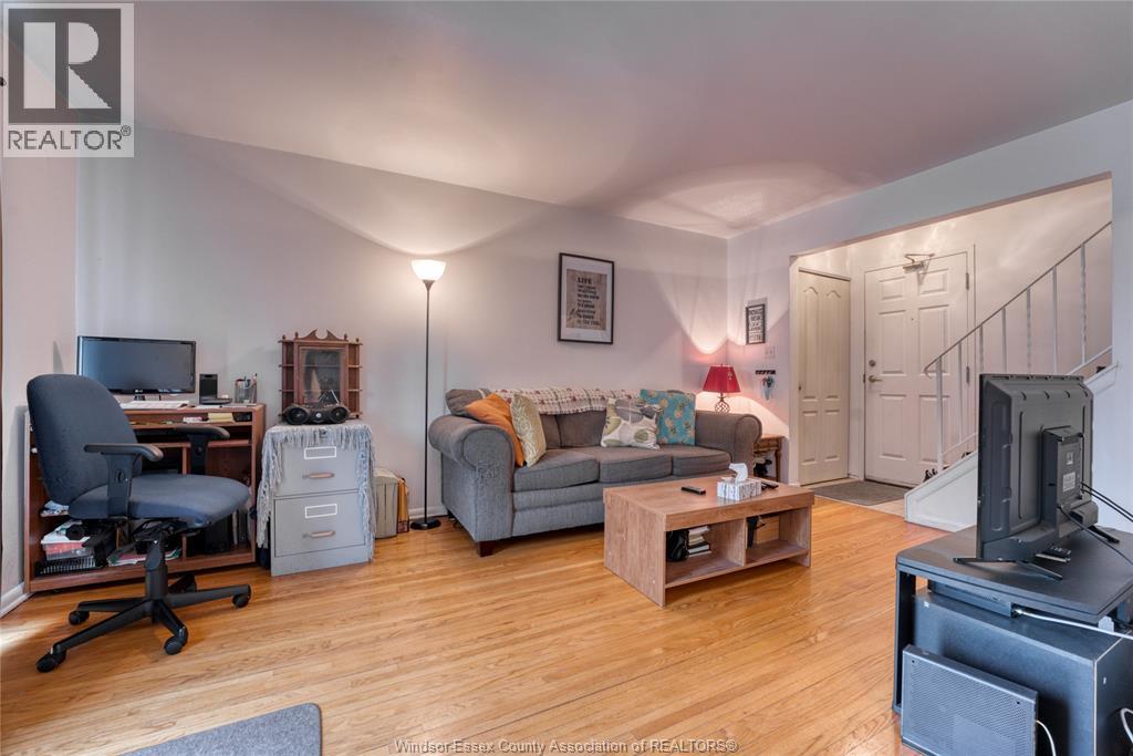 1930 Columbia Court Unit# 34, Windsor, Ontario  N9E 1B1 - Photo 3 - 26004672