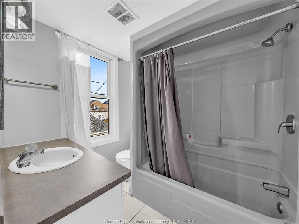 1153 University, Windsor, Ontario  N9A 3A5 - Photo 32 - 26004748