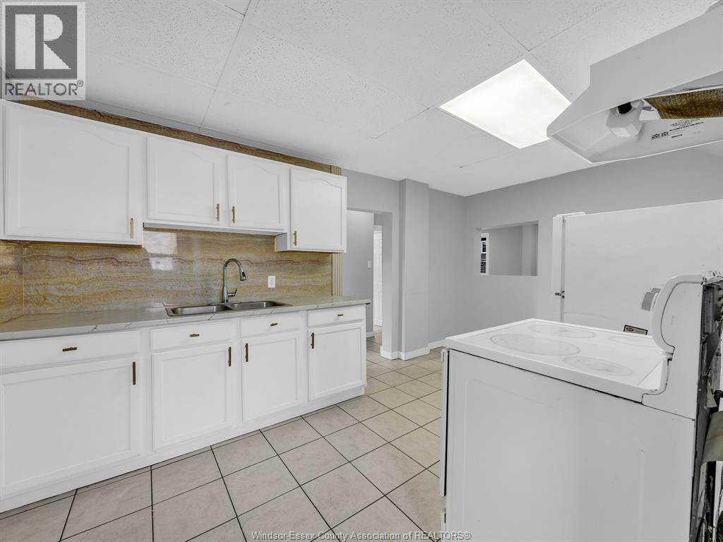 1153 University, Windsor, Ontario  N9A 3A5 - Photo 13 - 26004747