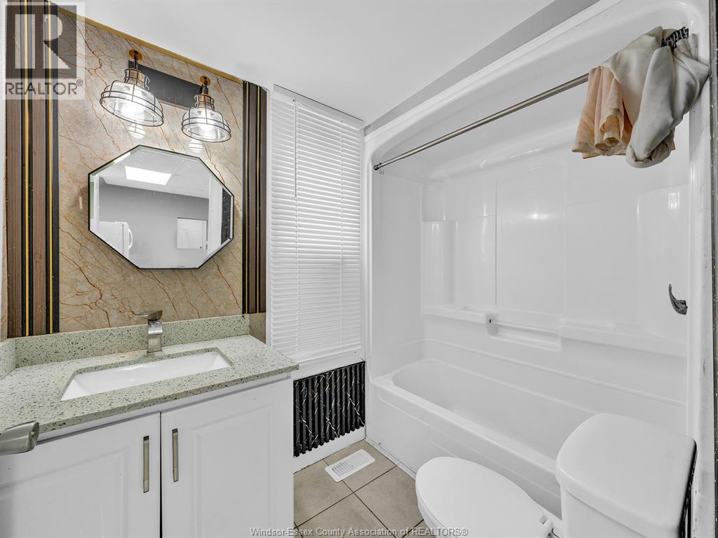 1153 University, Windsor, Ontario  N9A 3A5 - Photo 15 - 26004747