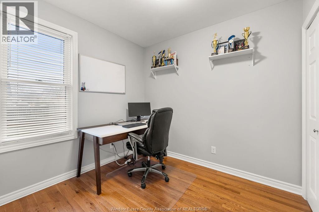 1726 Pillette Road, Windsor, Ontario  N8Y 3C6 - Photo 13 - 26004755