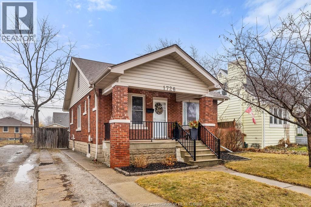 1726 Pillette Road, Windsor, Ontario  N8Y 3C6 - Photo 3 - 26004755