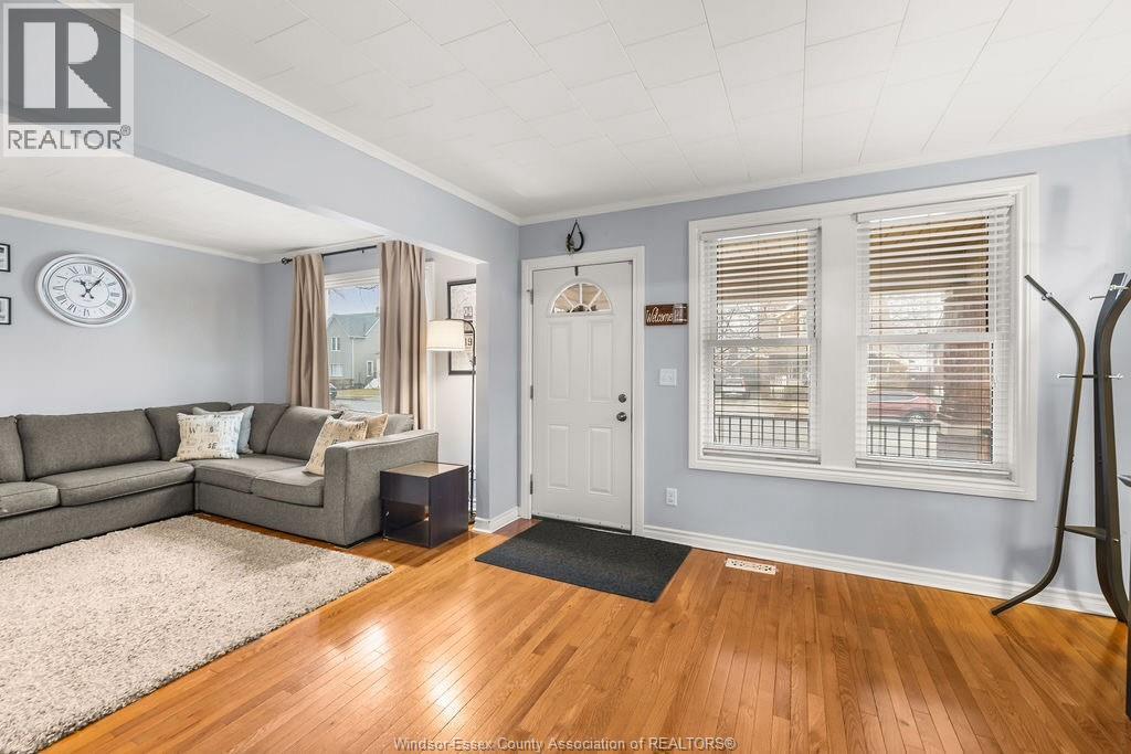 1726 Pillette Road, Windsor, Ontario  N8Y 3C6 - Photo 5 - 26004755