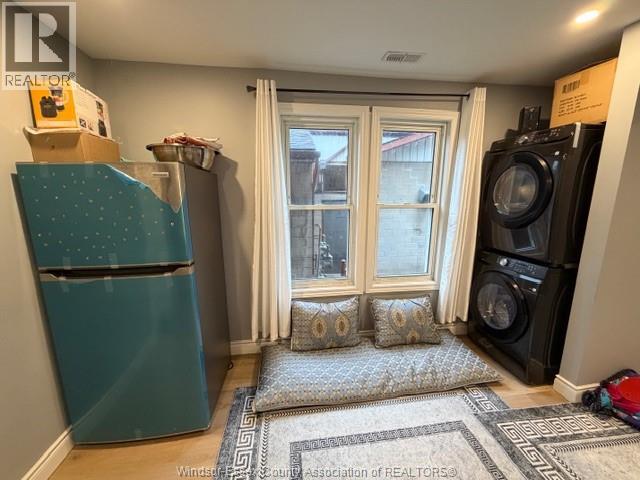 25 Giles Boulevard Unit# Main Level, Windsor, Ontario  N9A 4B6 - Photo 15 - 26004501