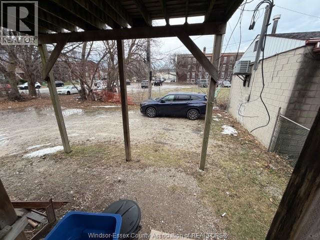 25 Giles Boulevard Unit# Main Level, Windsor, Ontario  N9A 4B6 - Photo 17 - 26004501