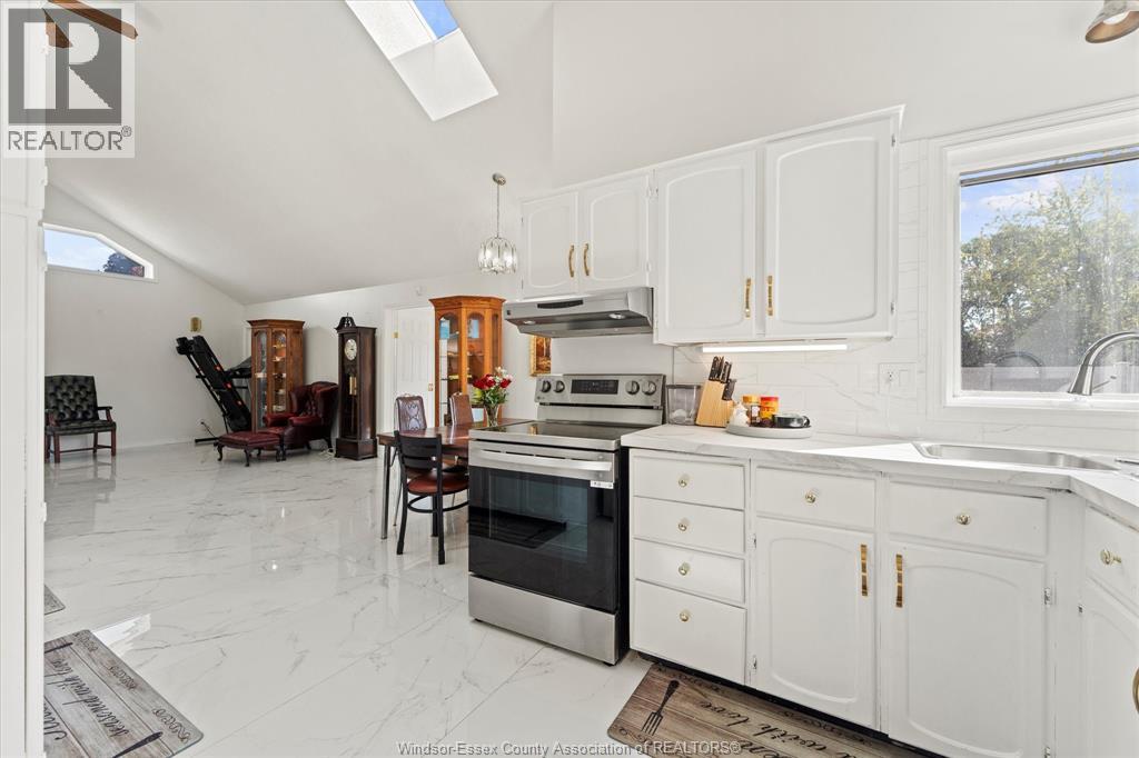 1467 Guildwood Crescent, Lasalle, Ontario  N9H 2B3 - Photo 9 - 26004757