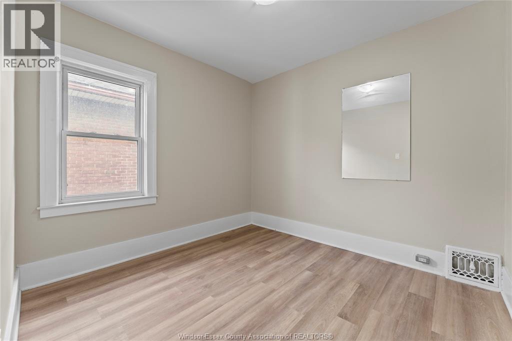 252-254 Giles Boulevard East, Windsor, Ontario  N9A 4C2 - Photo 16 - 26004777
