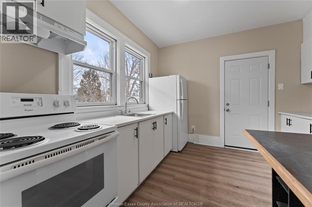 252-254 Giles Boulevard East, Windsor, Ontario  N9A 4C2 - Photo 12 - 26004776