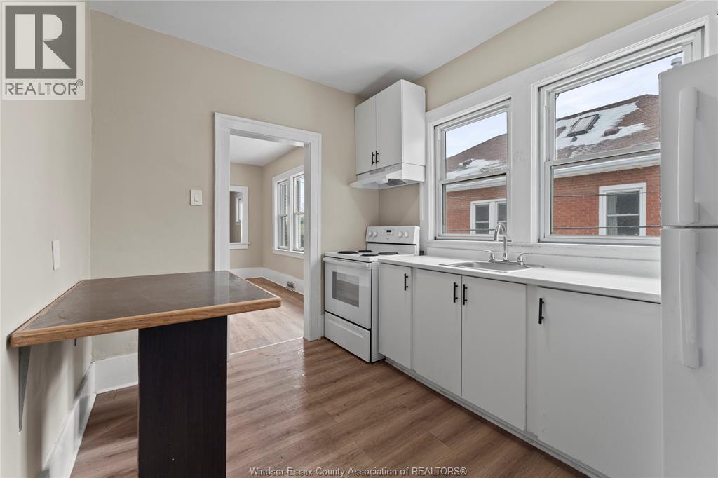 252-254 Giles Boulevard East, Windsor, Ontario  N9A 4C2 - Photo 13 - 26004776