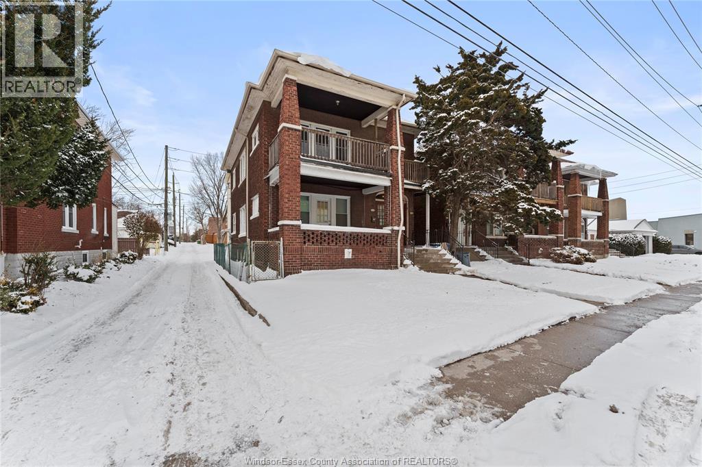 252-254 Giles Boulevard East, Windsor, Ontario  N9A 4C2 - Photo 3 - 26004776