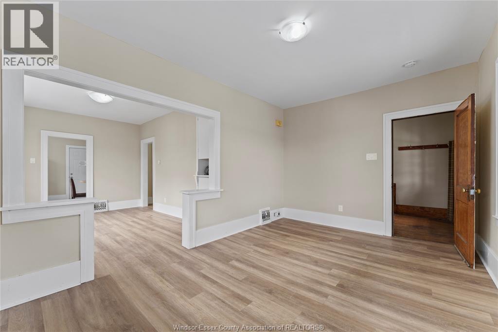 252-254 Giles Boulevard East, Windsor, Ontario  N9A 4C2 - Photo 6 - 26004776