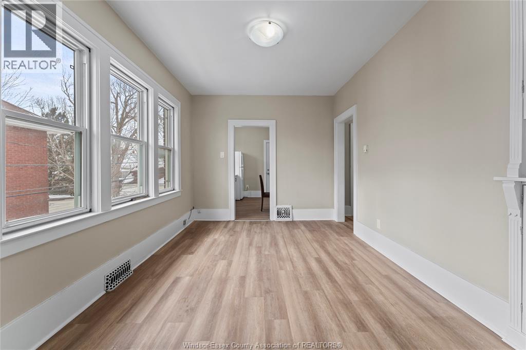 252-254 Giles Boulevard East, Windsor, Ontario  N9A 4C2 - Photo 8 - 26004776