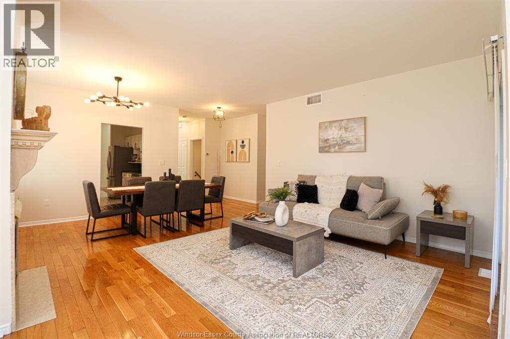 4612 Ascot Court, Windsor, Ontario  N9G 2M1 - Photo 5 - 26004922