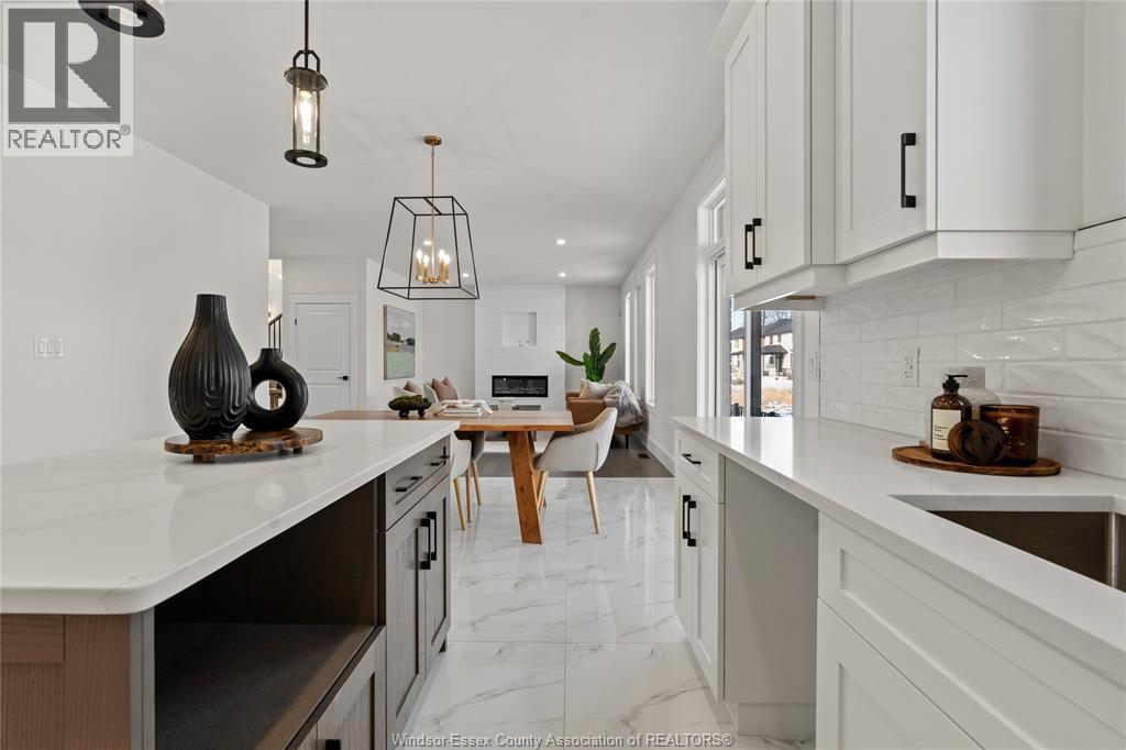 5221 Rafael, Tecumseh, Ontario  N0R 1K0 - Photo 12 - 26004933