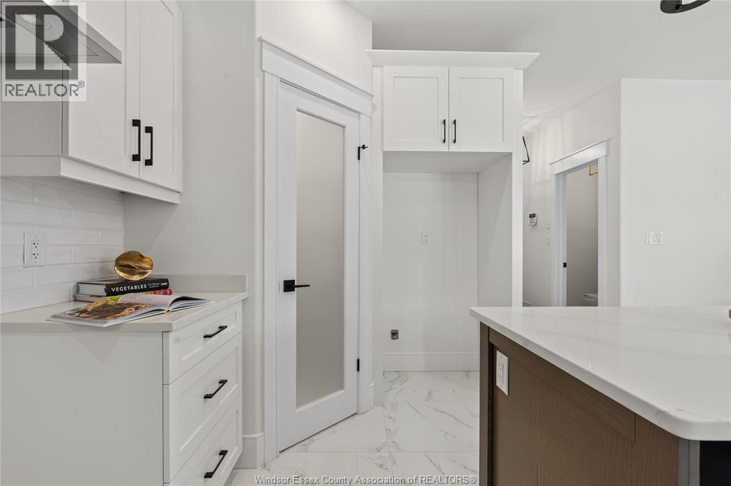 5221 Rafael, Tecumseh, Ontario  N0R 1K0 - Photo 14 - 26004933